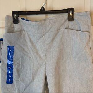Hilary Radley Off White & Gray Bermuda shorts.